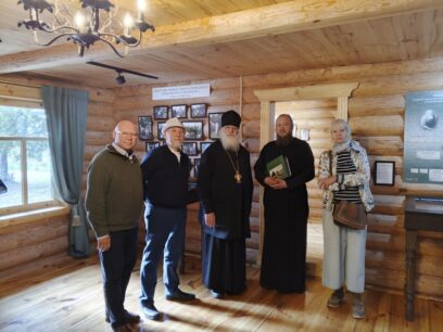 Бортсурманы посетил наместник Свято-Троицкого монастыря, архимандрит Василий Паскье