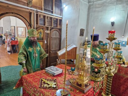 Епископ Иосия совершил Божественную литургию в Успенском храме села Бортсурманы